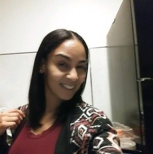 Meet your Posher, Maria